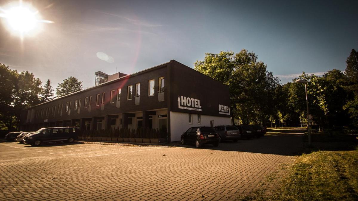 Sázava Hotel Sazavsky Ostrov المظهر الخارجي الصورة